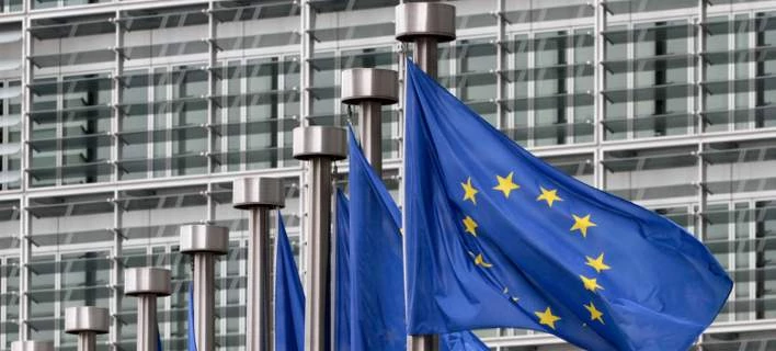 Τραγικά ψέματα της κυβέρνησης – Η Κομισιόν επιβεβαιώνει: «Τσεκούρι» στις συντάξεις και μείωση στο αφορολόγητο